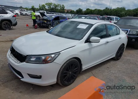 2015 Honda Accord Sport из США, поврежденный, VIN 1HGCR2F50FA264809